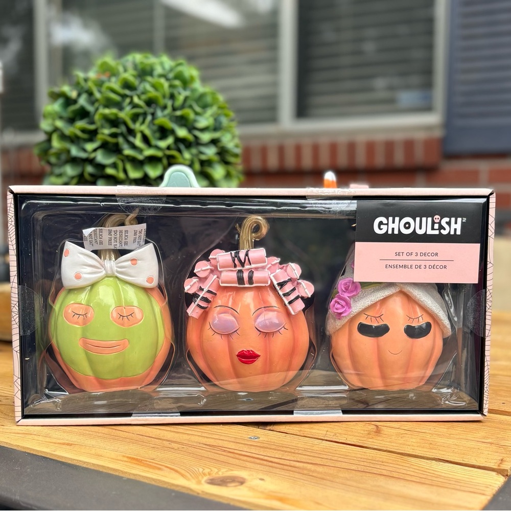 Halloween Pumpkin Trio Decor - Spa Face Pumpkins